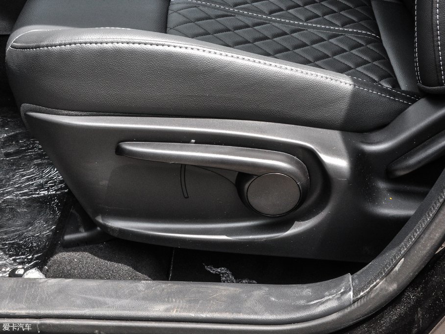 2017̩Z560 1.5T CVTA