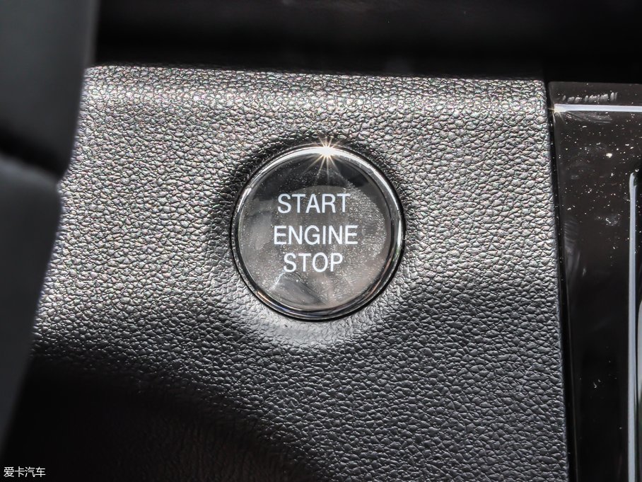 2017̩Z560 1.5T CVTA