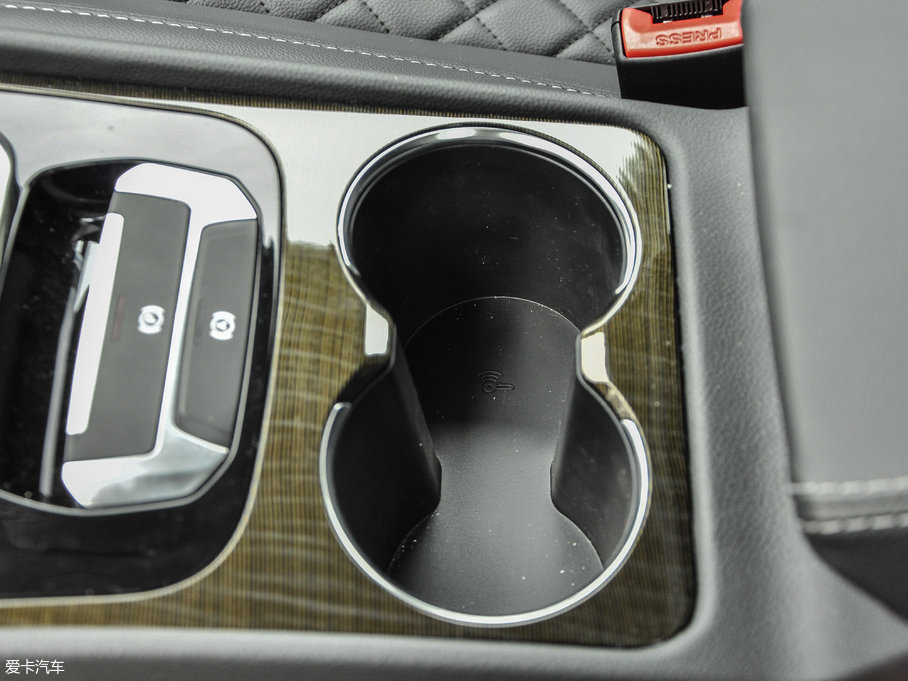 2017̩Z560 1.5T քӺA