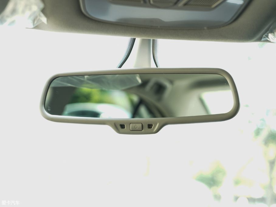 2017̩Z560 1.5T CVTF