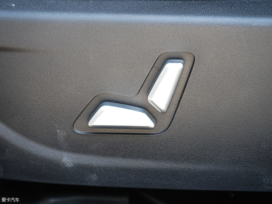 2017̩Z560 1.5T CVTF