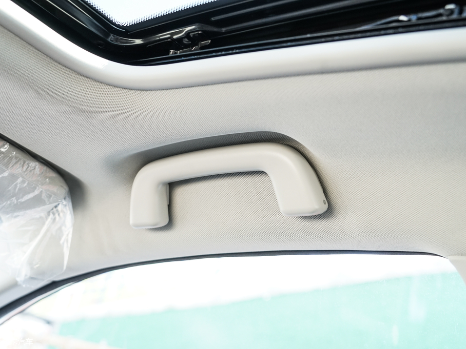 2017̩Z560 1.5T CVTF