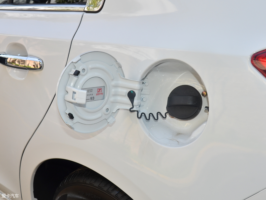 2017̩Z560 1.5T քF