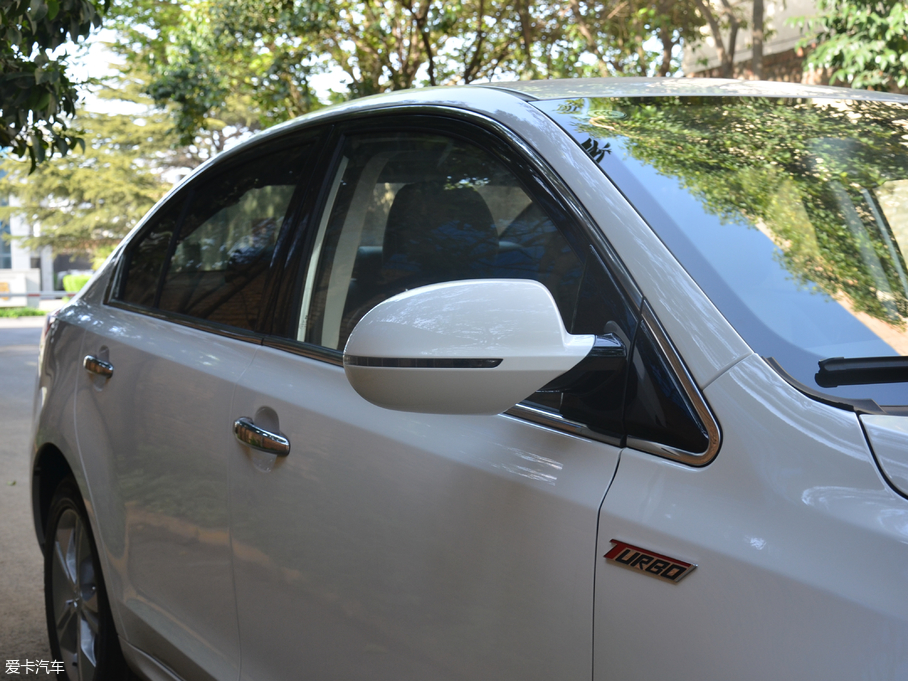 2017̩Z560 1.5T քF