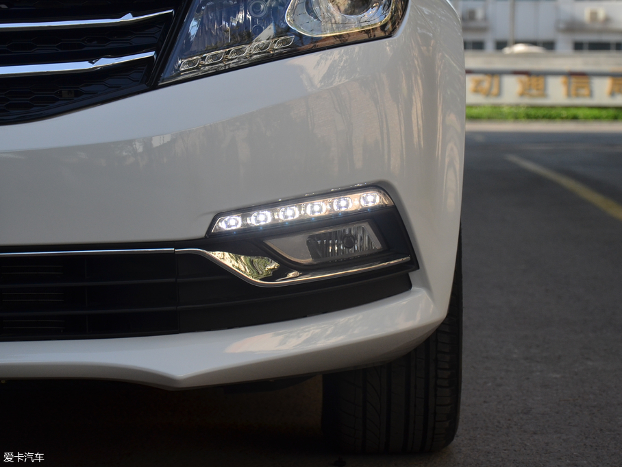 2017̩Z560 1.5T քF