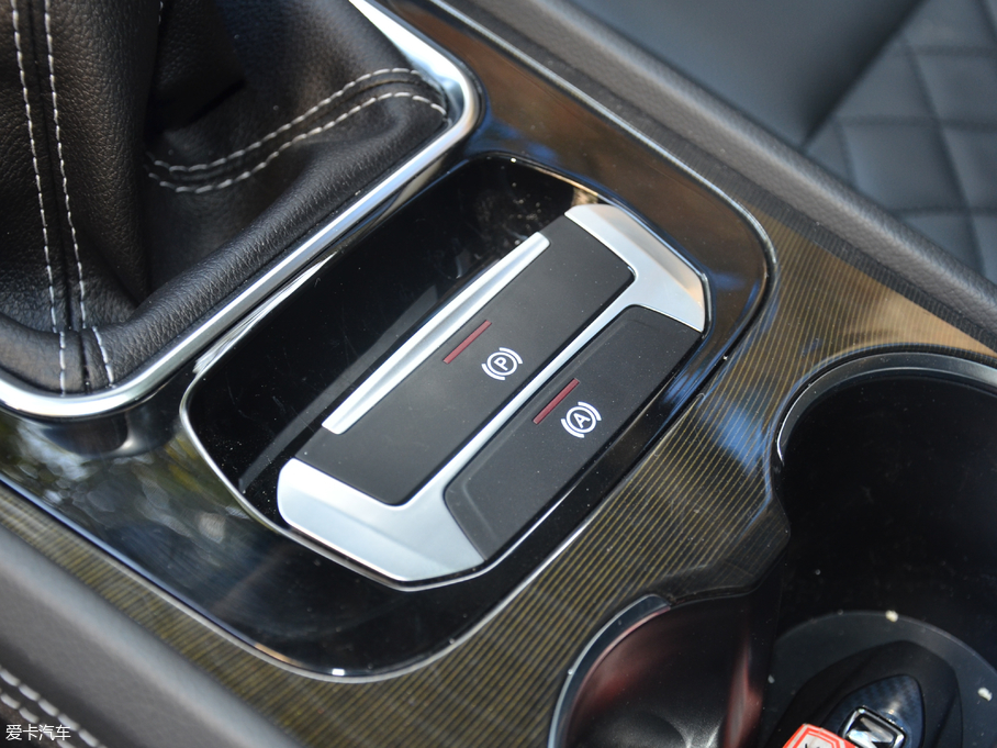 2017̩Z560 1.5T քF