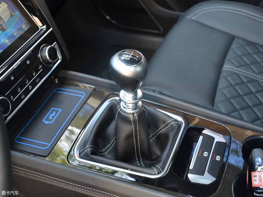 2017̩Z560 1.5T քF