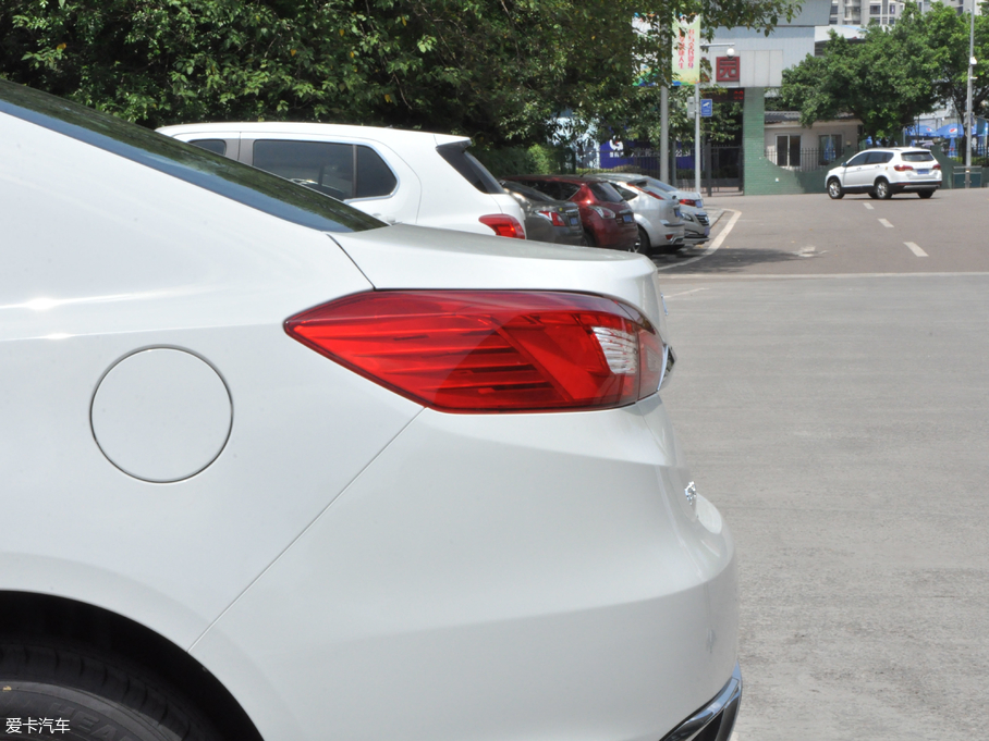 2017̩Z560 1.5T CVTm