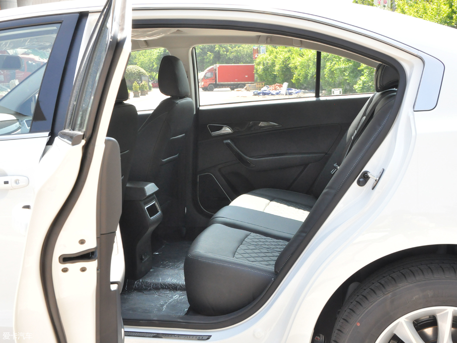 2017̩Z560 1.5T CVTm