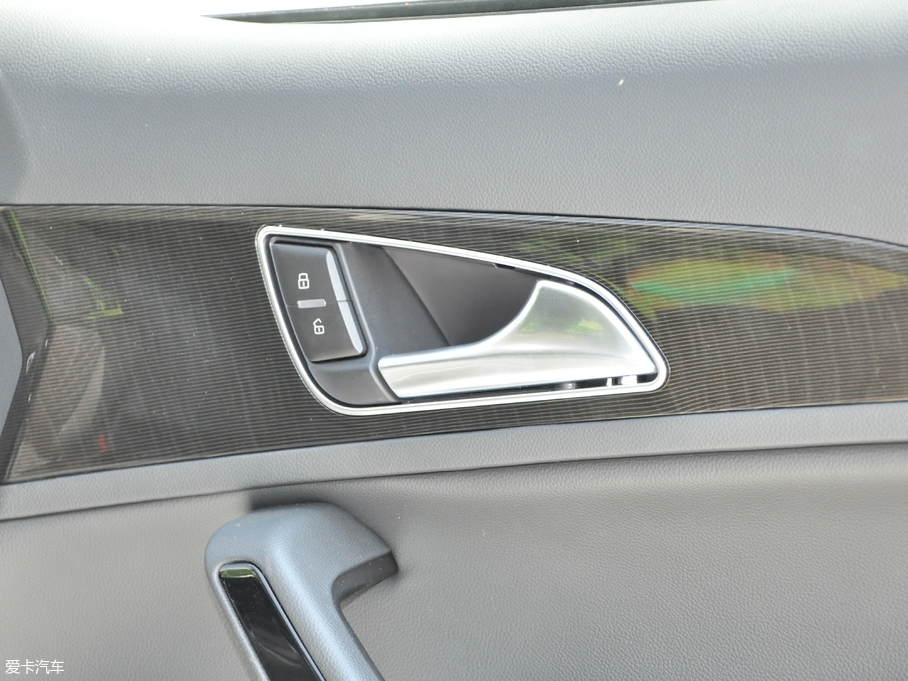 2017̩Z560 1.5T CVTm