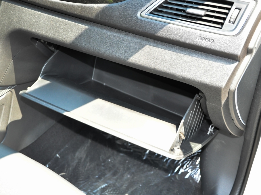 2017̩Z560 1.5T CVTm