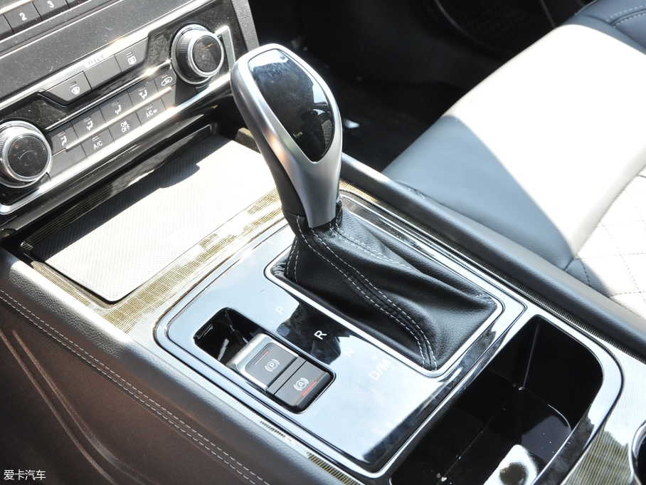 2017̩Z560 1.5T CVTm