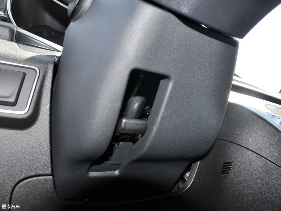 2017̩Z560 1.5T CVTm