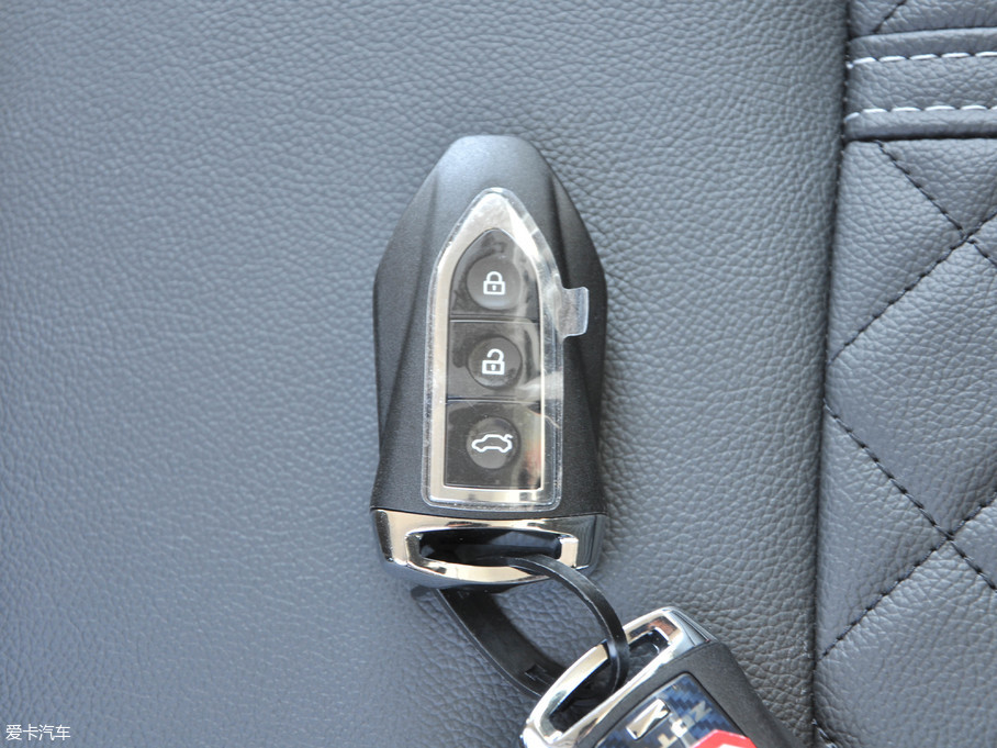 2017̩Z560 1.5T CVTm