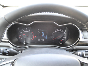 眾泰汽車2017款眾泰Z560