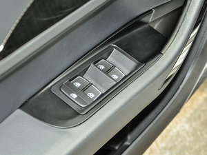 20171.5T քӺA {܇ƅ^(q)	