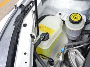 2017款1.5L 手动尊贵型 其它