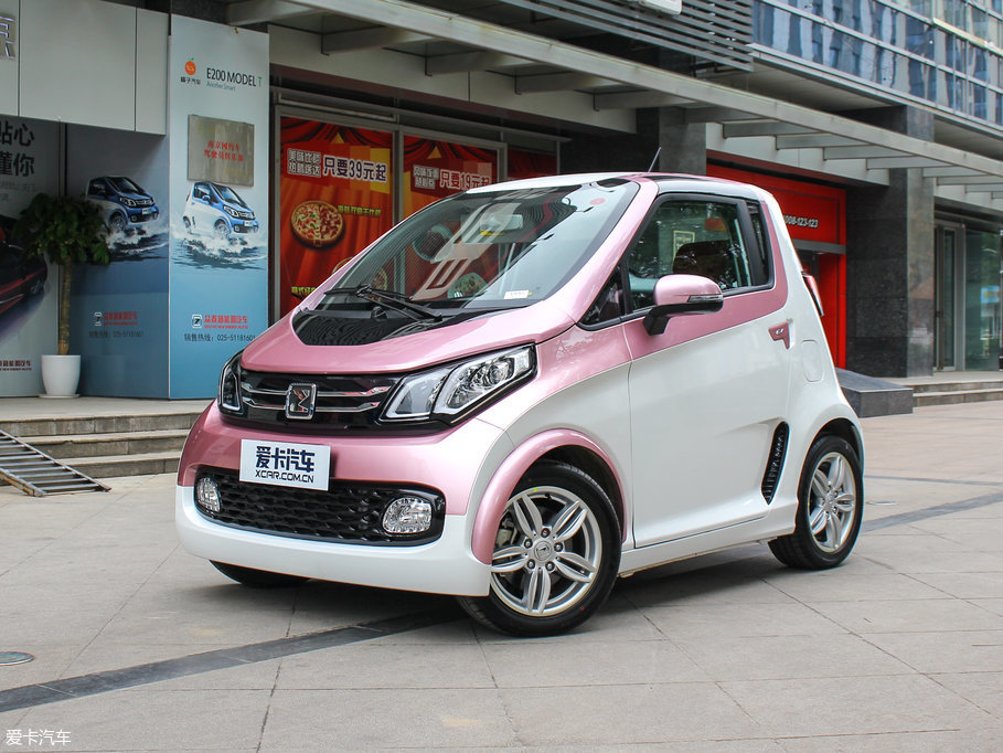 眾泰汽車2017款眾泰E200