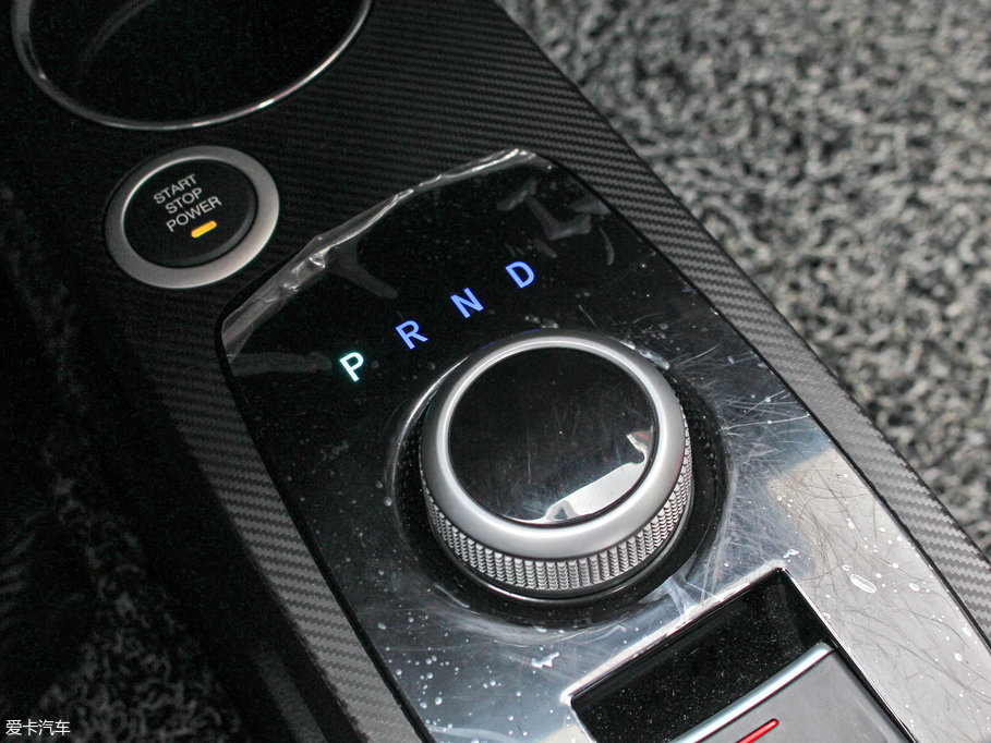 眾泰汽車2017款眾泰E200