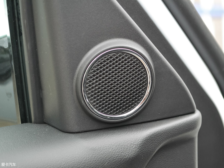 2017�̩T600 Coupe 1.8T  DCT������