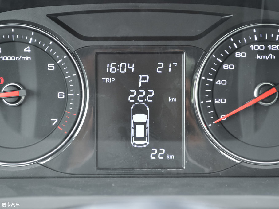 2017̩T600 Coupe 1.8T  DCT