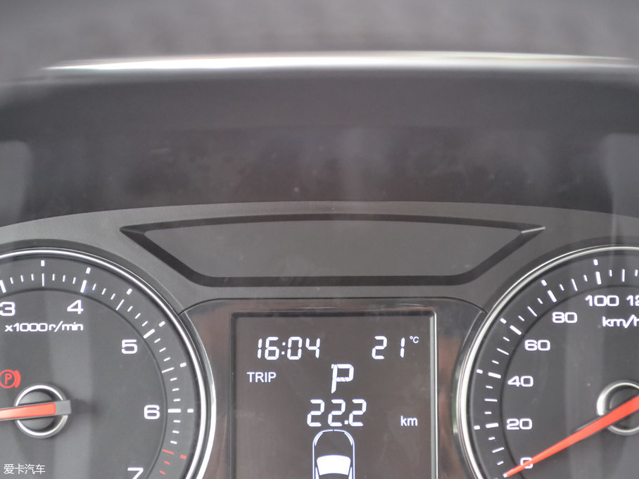 2017̩T600 Coupe 1.8T  DCT