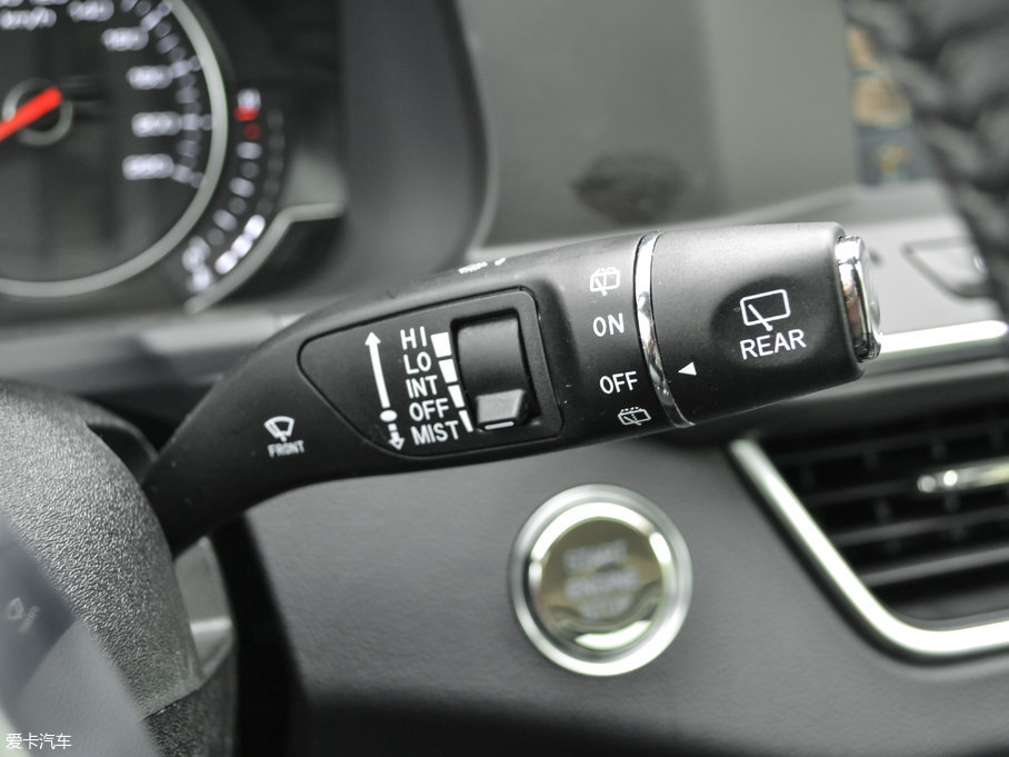 2017̩T600 Coupe 1.8T  DCT