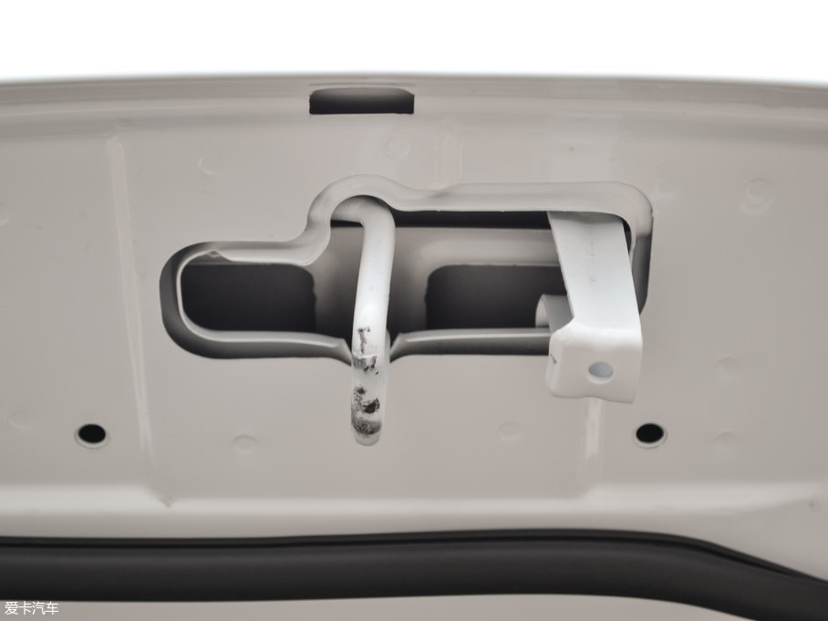 2017̩T600 Coupe 1.8T  DCT