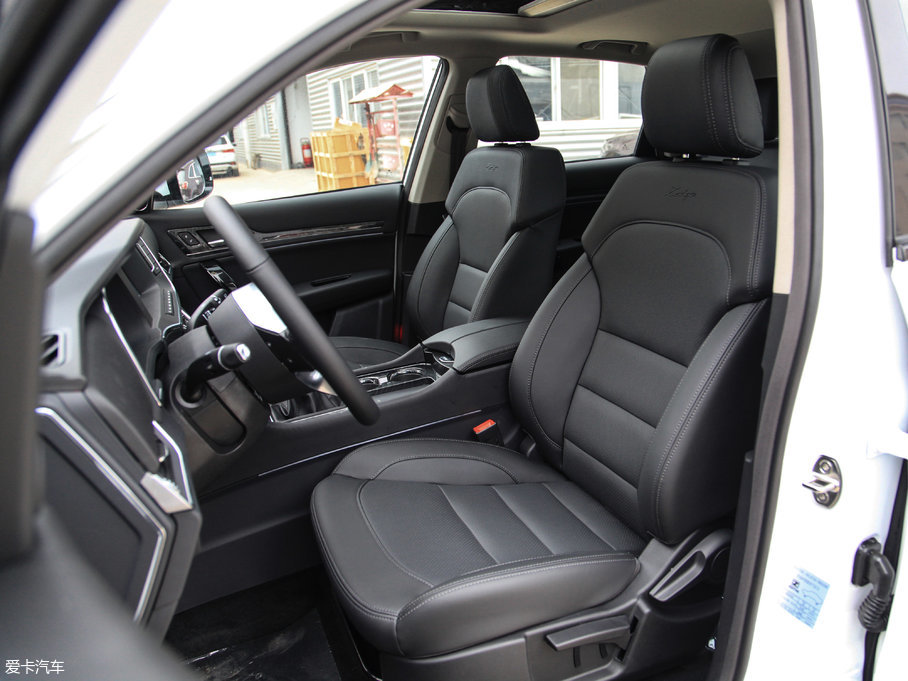 2017�̩T600 Coupe 1.5T  �ք�������