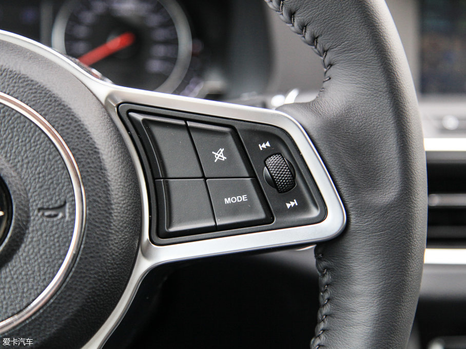 2017�̩T600 Coupe 1.5T  �ք�������