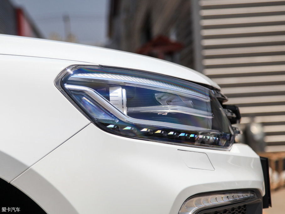 2017�̩T600 Coupe 1.5T  �Ԅ�������