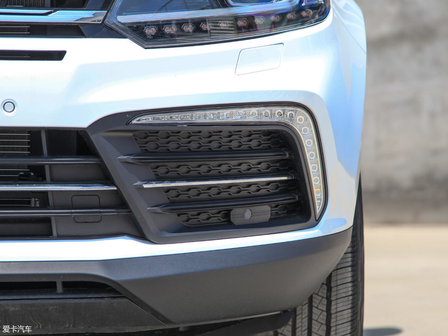 2017�̩T600 Coupe 1.5T  �Ԅ�������