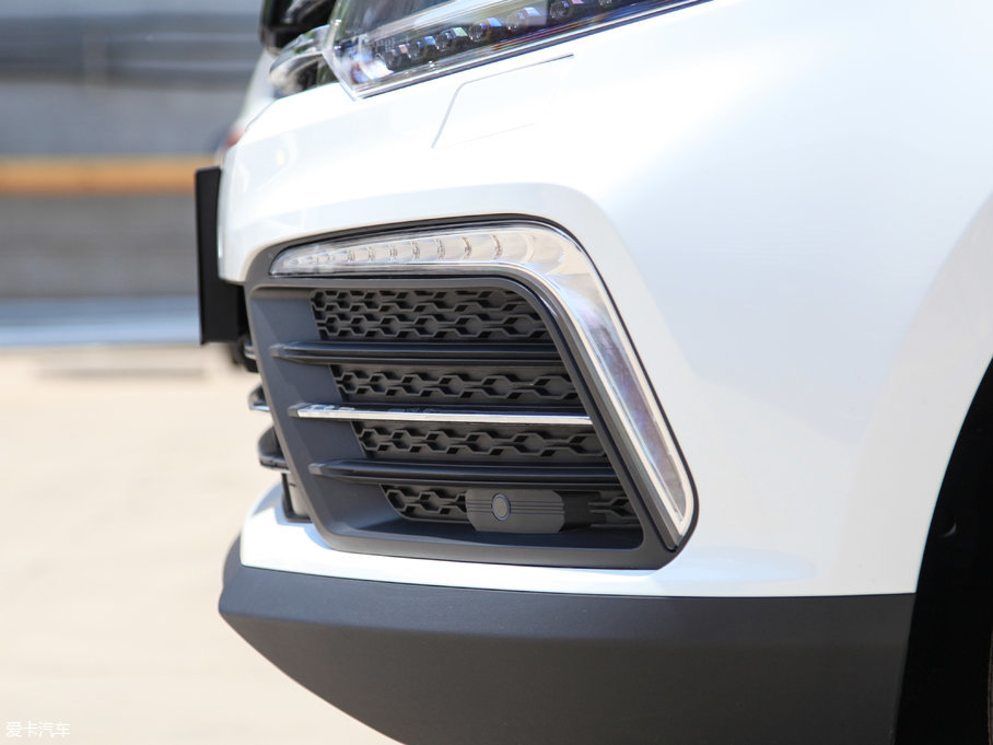 2017�̩T600 Coupe 1.5T  �Ԅ�������