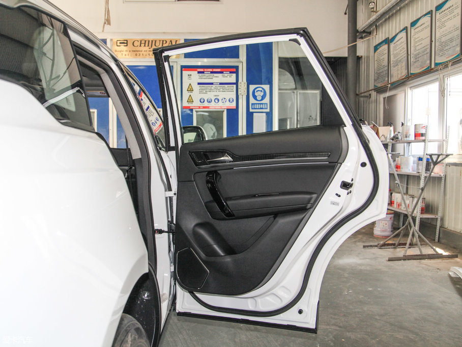 2017�̩T600 Coupe 1.5T  �Ԅ�������