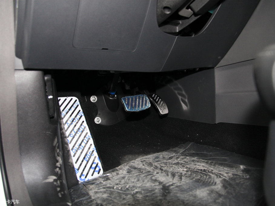 2017�̩T600 Coupe 1.5T  �Ԅ�������