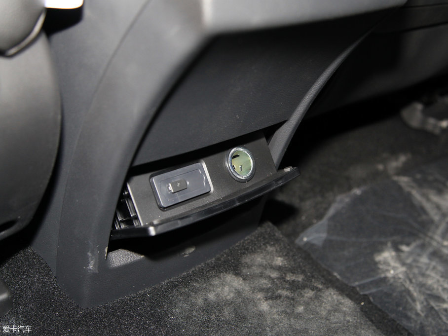 2017�̩T600 Coupe 1.5T  �Ԅ�������