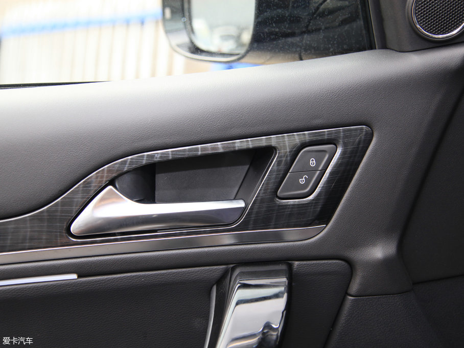 2017�̩T600 Coupe 1.5T  �ք�(d��ng)������