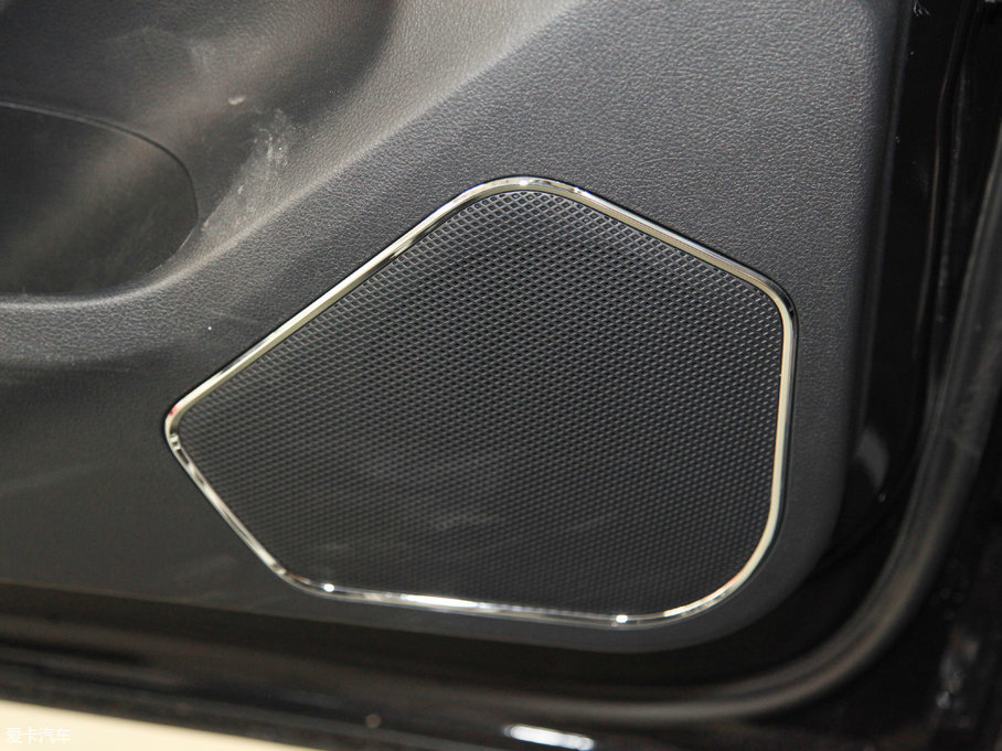 2017�̩T600 Coupe 1.5T  �Ԅ�������