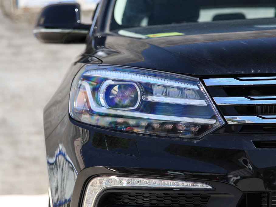 2017̩T600 Coupe 1.8T  DCT