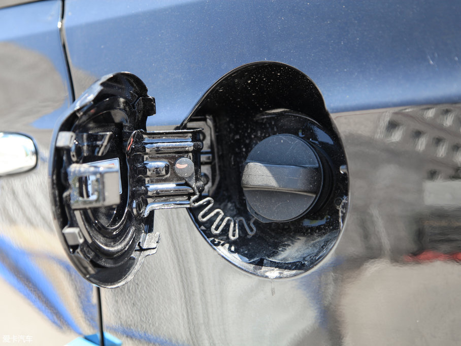 2017̩T600 Coupe 1.8T  DCT