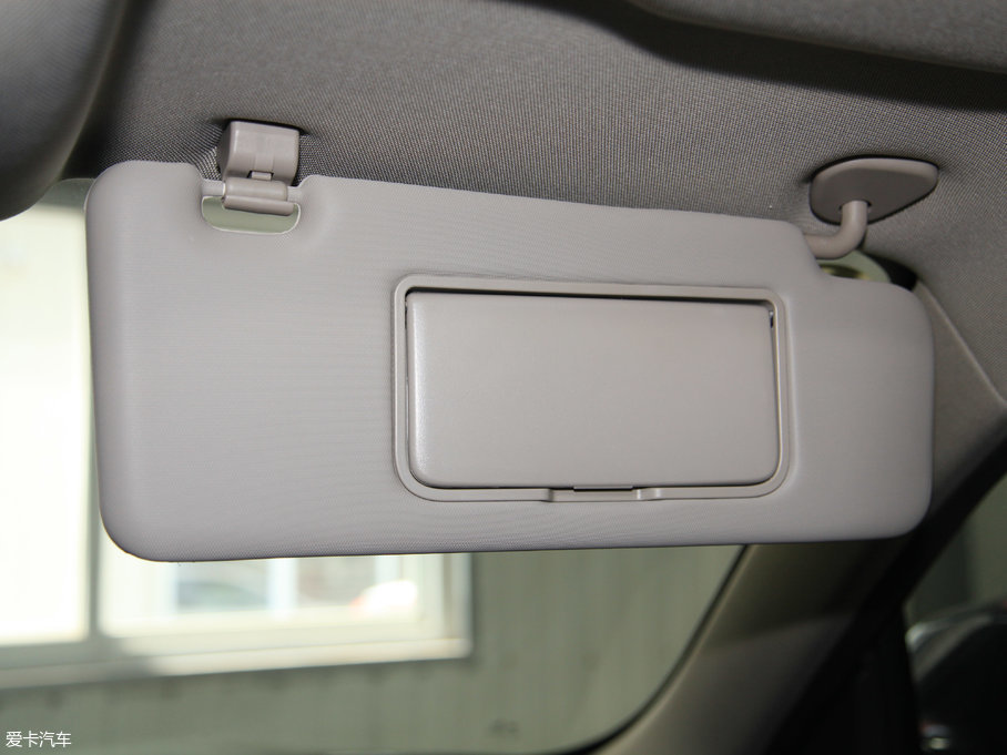 2017̩T600 Coupe 1.8T  DCT