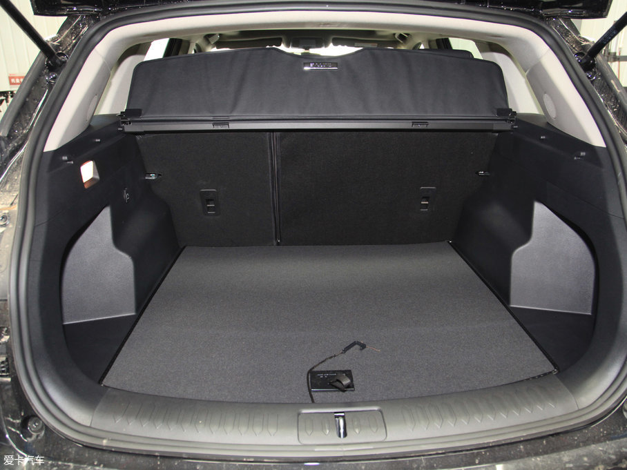 2017̩T600 Coupe 1.8T  DCT