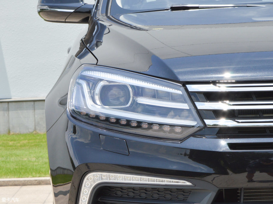 2017�̩T600 Coupe 1.5T  �քӺ��A��