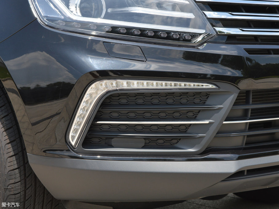 2017�̩T600 Coupe 1.5T  �քӺ��A��