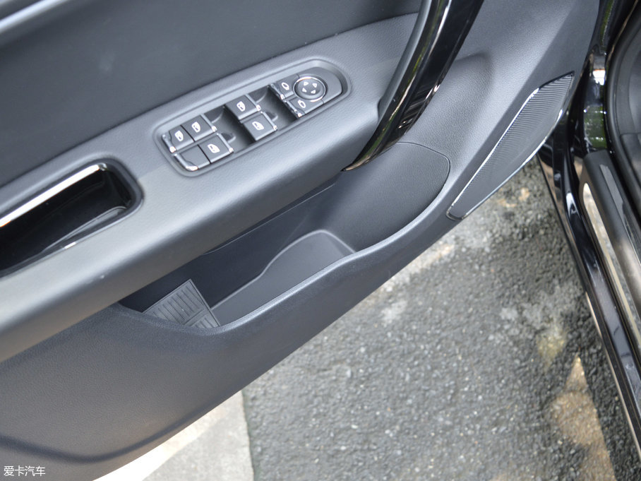 2017̩T600 Coupe 1.5T  քӺA