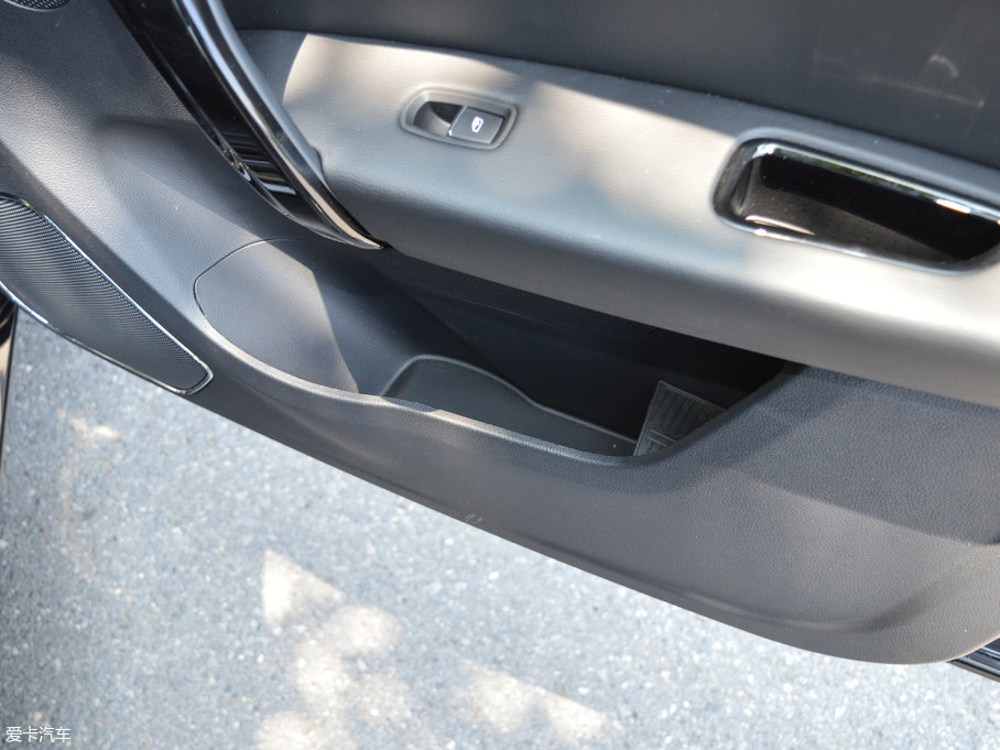 2017̩T600 Coupe 1.5T  քӺA