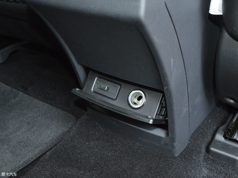 2017̩T600 Coupe 1.5T  քӺA