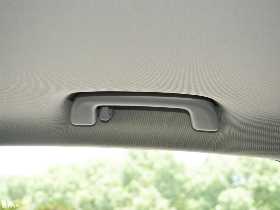 2017�̩T600 Coupe 1.5T  �ք�(d��ng)���A��