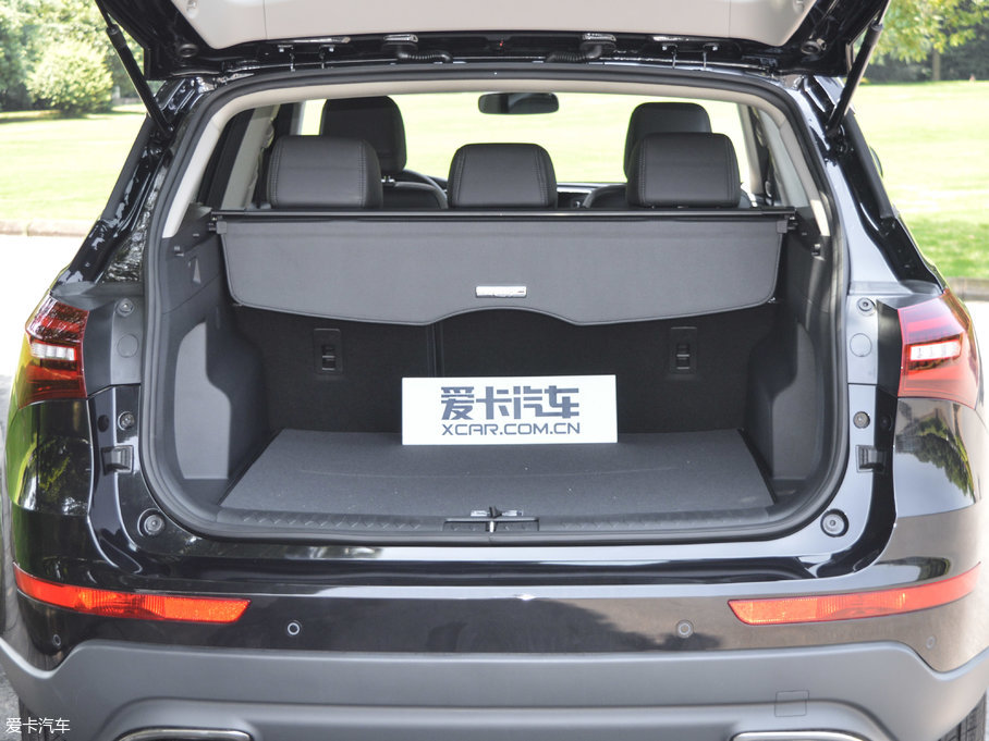 2017�̩T600 Coupe 1.5T  �քӺ��A��