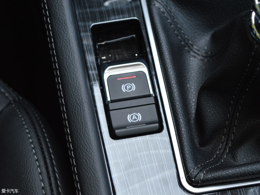 2017̩T600 Coupe 1.5T  քӺA